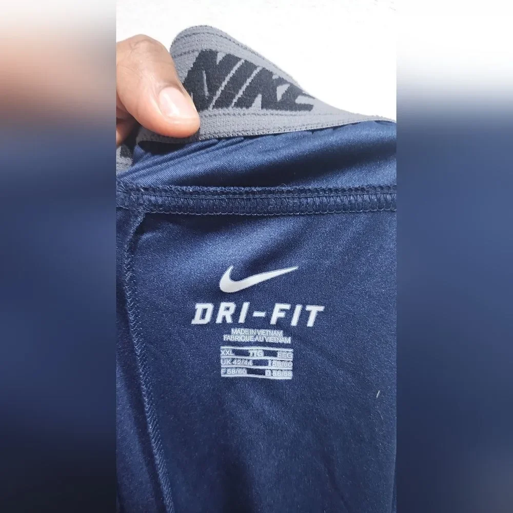 Nike blue/white dri fit athletic shorts Size XXL 10